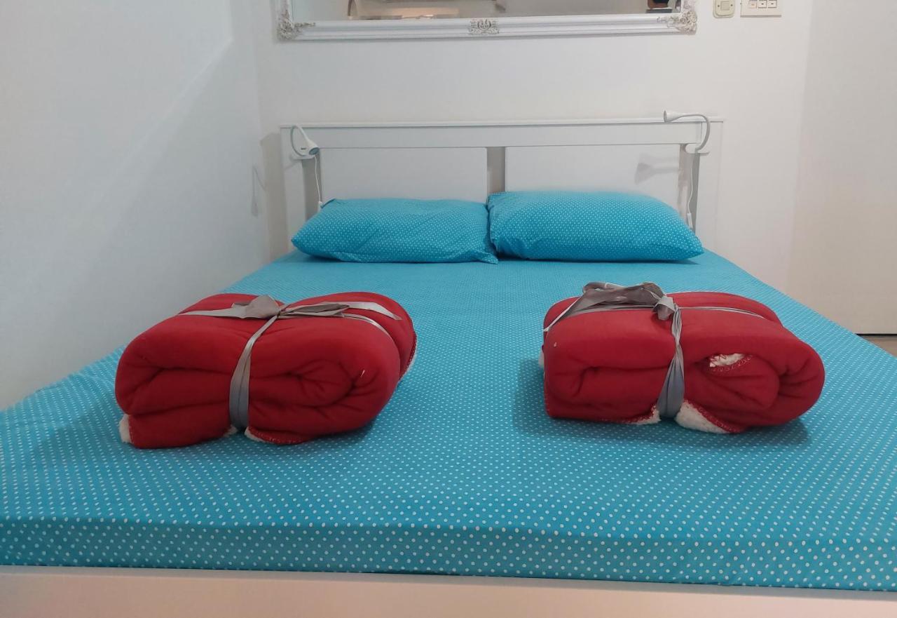 Sha La La - Charming, Unique Studio In A Historic Building Next To A Castle, Wifi, Smart Tv, Washer-Dryer Bakar Bagian luar foto