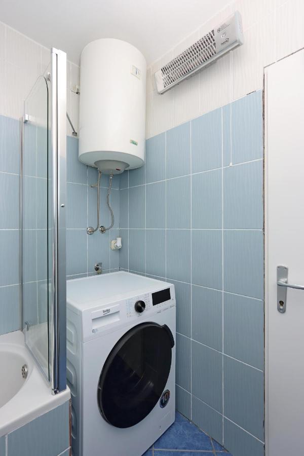 Sha La La - Charming, Unique Studio In A Historic Building Next To A Castle, Wifi, Smart Tv, Washer-Dryer Bakar Bagian luar foto